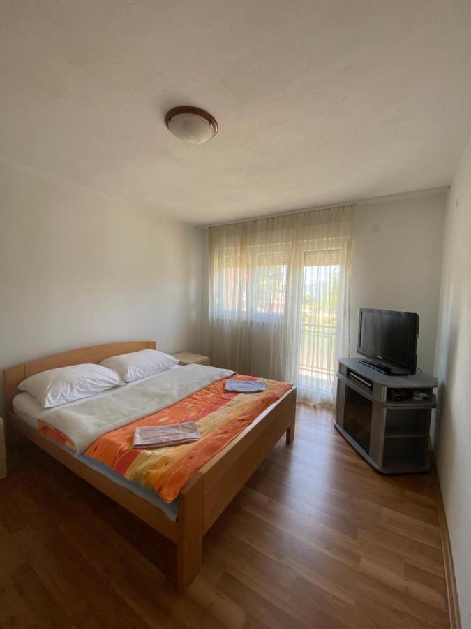 Apartamento Apartman “Iva” Drvar Exterior foto